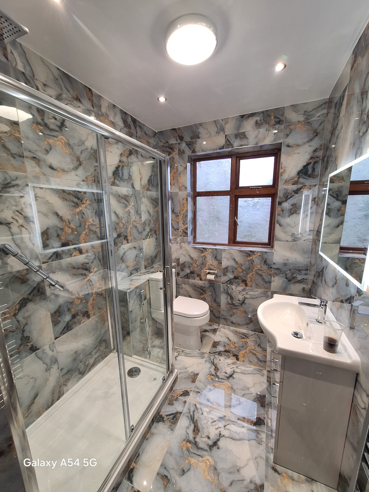 luxury grey marbel bathroom (4)